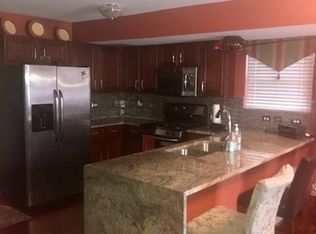 450 Victoria Cir, Park Forest, IL 60466