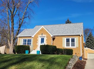 2312 Washington Rd, Kenosha, WI 53140