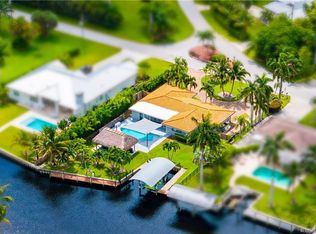 1695 NW Harbor Pl, Stuart, FL 34994