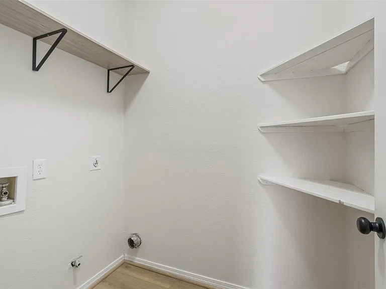 4313 Flamingo Way — Photo 16
