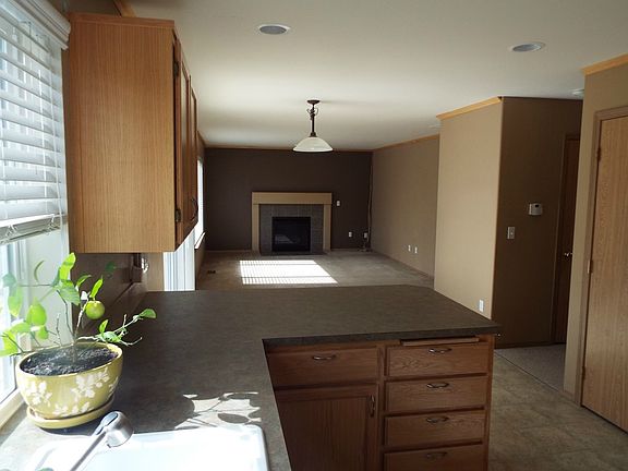 5th image of 1316 181st Street Ct E