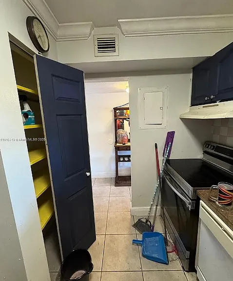 108 Reeve St #A1 — Photo 2