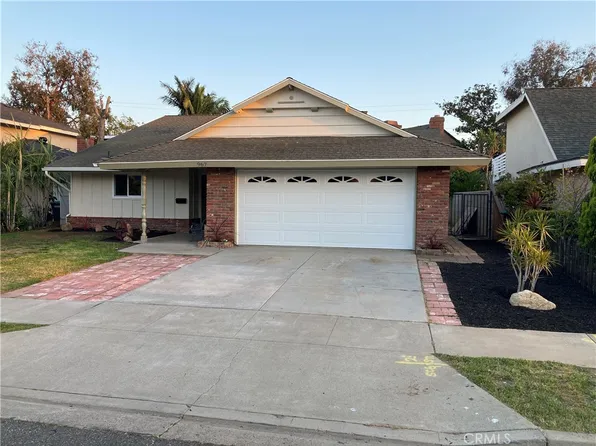 967 Denver Dr, Costa Mesa, CA 92626
