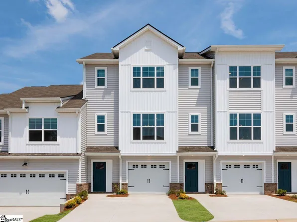 228 Taylor Woods Ct, Greenville, SC 29607