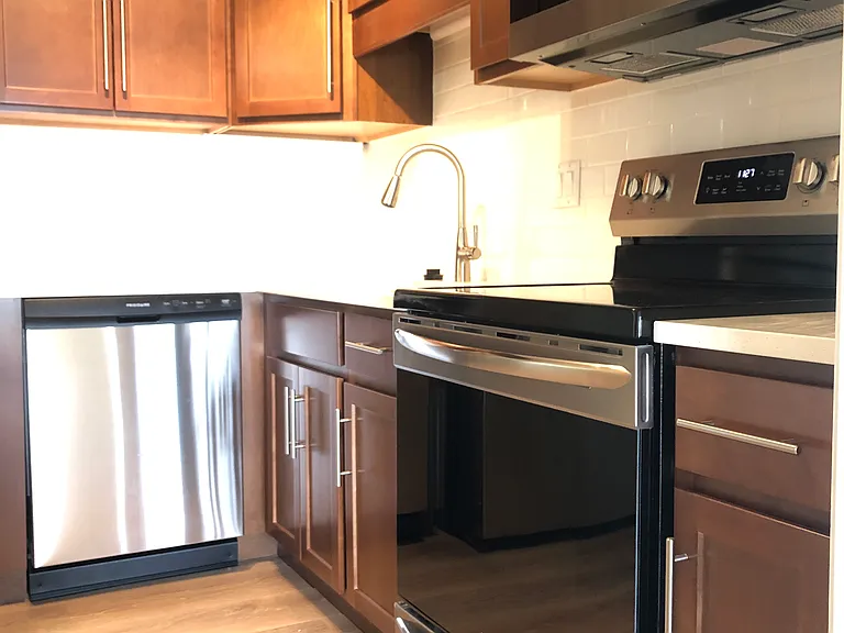 62 Farwell St #55/12 — Photo 4