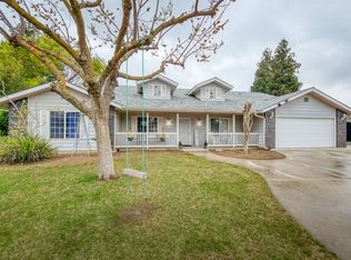1404 Burnham St, Selma, CA 93662