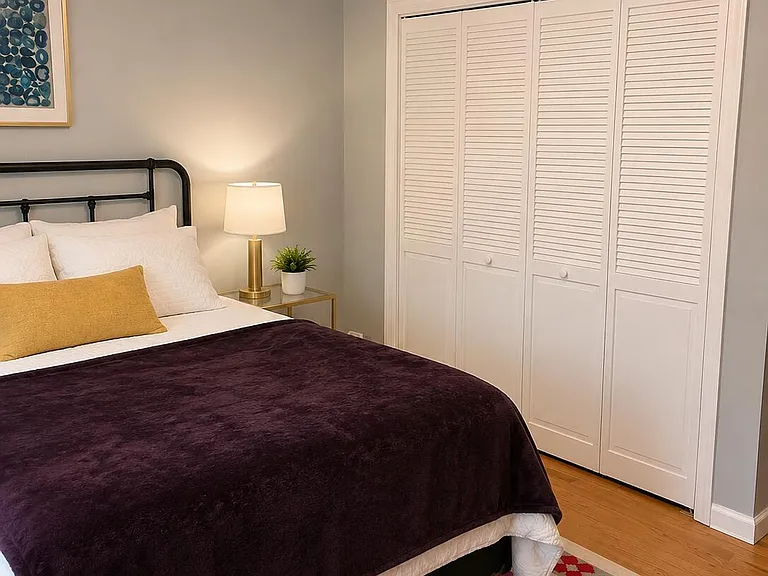 735 Greens Ave #4B — Photo 7