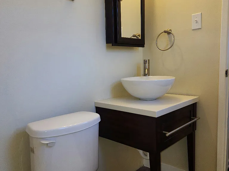 2526 Gravois Rd #C — Photo 11
