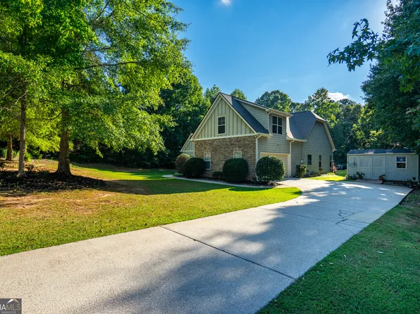 139 Cedar Ridge Dr, Lagrange, GA 30241