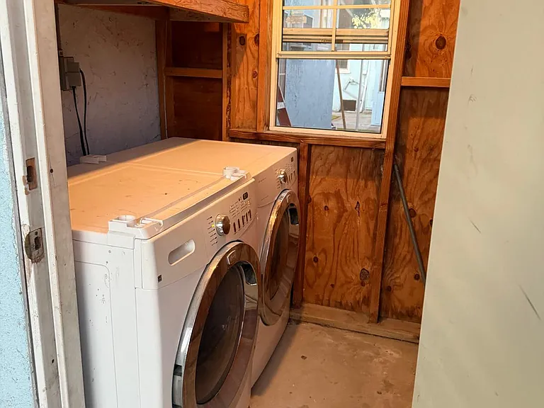 13613 Ardis Ave #1 — Photo 12