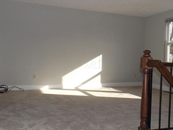 2nd image of 512 Morningview Ave