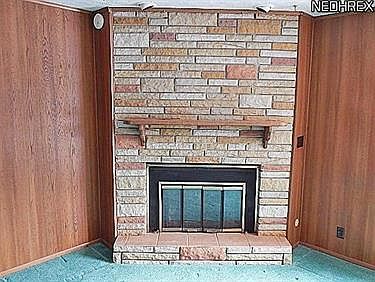 4th image of 8575 Fox Hollow Dr