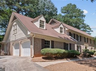 5018 Shadow Glen Ct, Atlanta, GA 30338