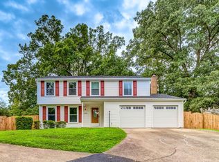 8405 Paige Glen Ave, Springfield, VA 22152