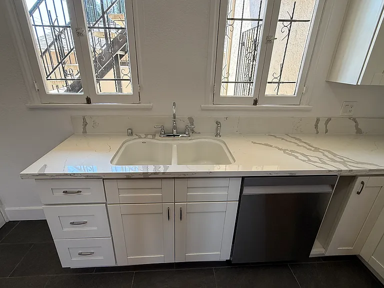 New Stainless Steel Dishwasher