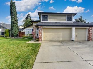 9020 Laguna Place Way, Elk Grove, CA 95758