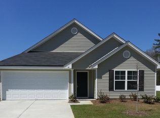 83 Braxton Manor Dr, Pt Wentworth, GA 31407