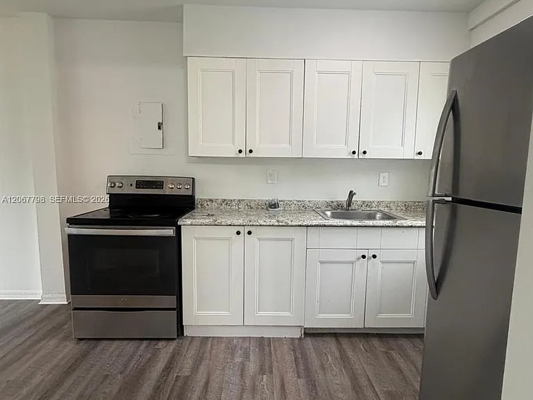 670 NE 88th Ter #5 — Photo 10