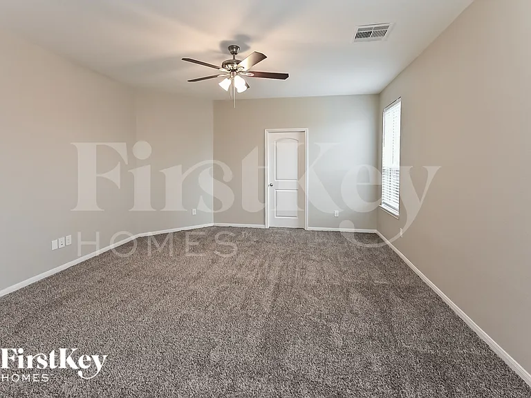 15319 Kinord Run Dr — Photo 7