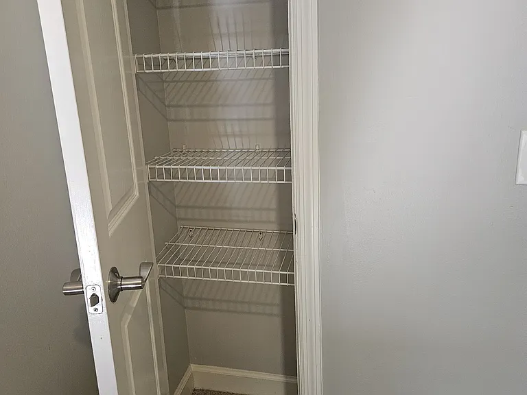 227 Wynbrook Ct — Photo 19