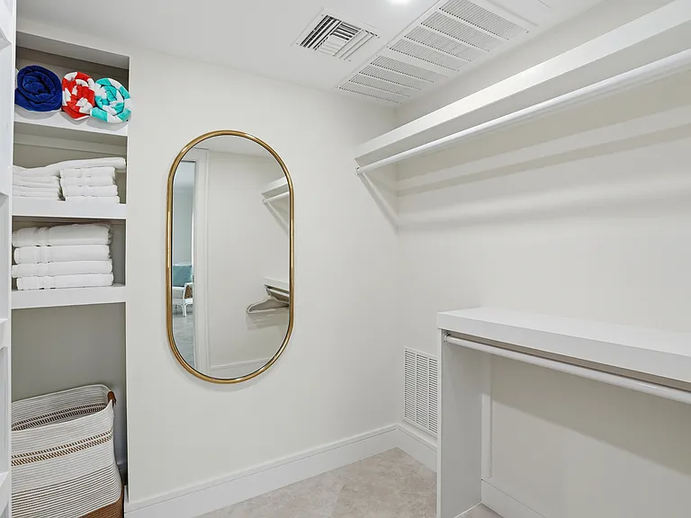 3443 Gulf Shore Blvd N #1 — Photo 28