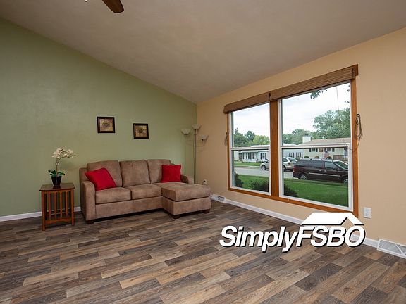 Vaulted Great Room