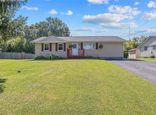 311 Delwood Dr, Baldwinsville, NY 13027