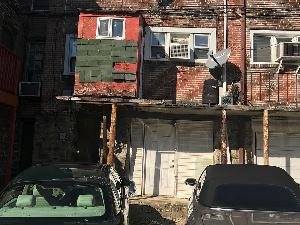 2nd image of 5630 Diamond St