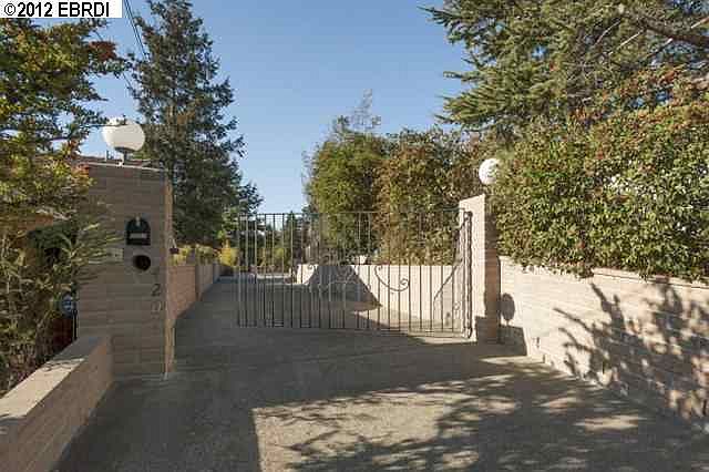 1st image of 4201 Lincoln Ave