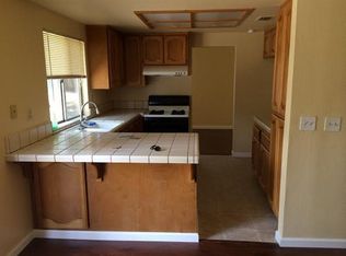 14 Raindrop Ct, Sacramento, CA