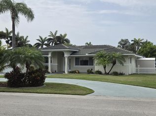 945 Brookdale Dr, Boynton Beach, FL 33435