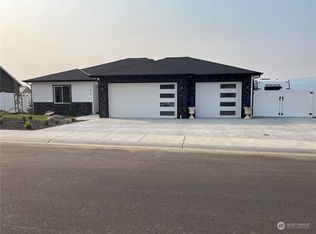 850 NE Tyler Pl, East Wenatchee, WA 98802