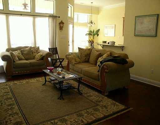 2nd image of 504 Scenic River Cove Rd