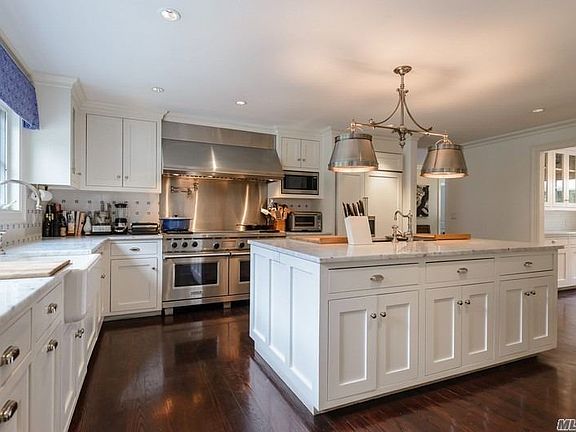 5th image of 51 Woodhollow Ct