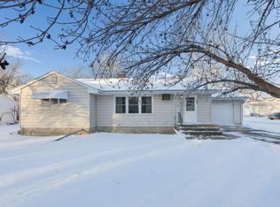 530 3rd St E, Hector, MN 55342