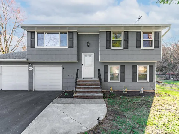 160 Stratton St S, Piscataway, NJ 08854