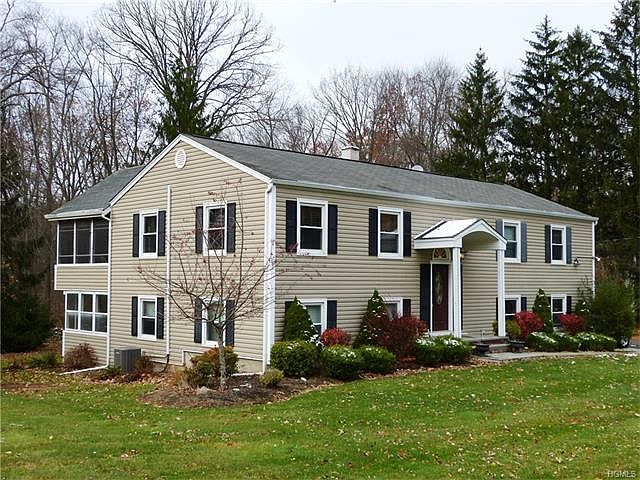 1st image of 89 Robinhood Ln