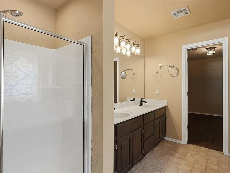 5904 SE 88th St #1 — Photo 23
