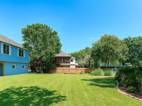 0 Clear Lake Rd, Kemah, TX 77565