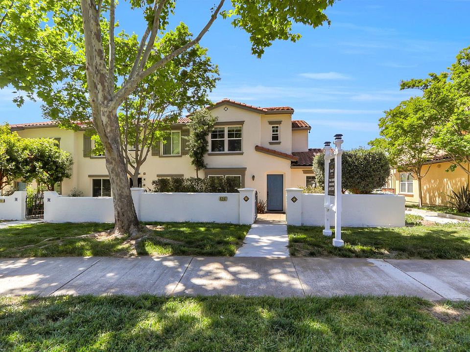 1st image of 4287 Voltaire St