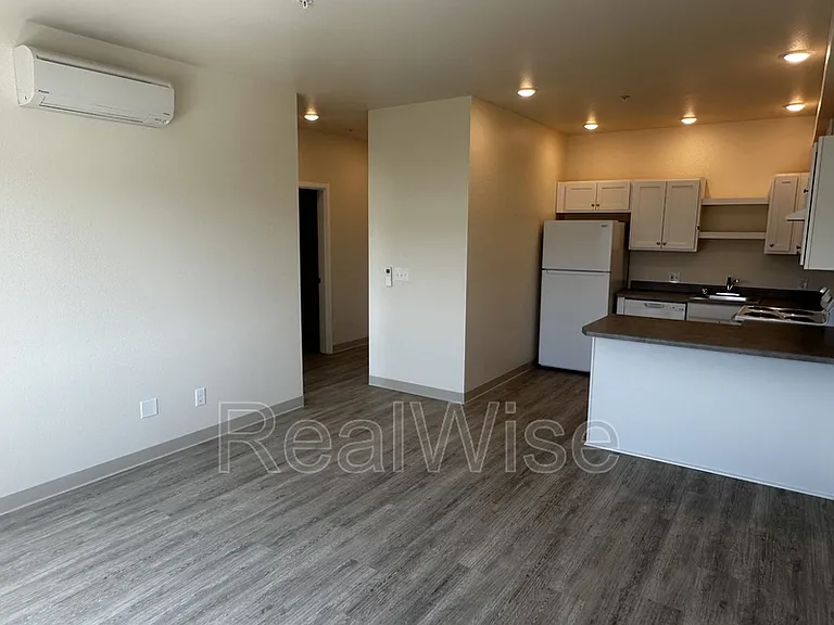 1935 Table Rock Rd #12 — Photo 12