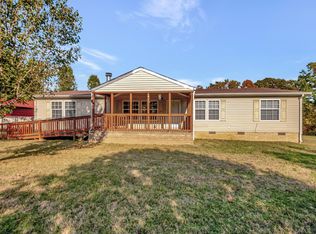 2740 Grays Bend Rd, Centerville, TN 37033