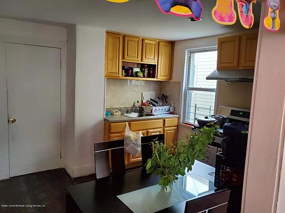 2nd image of 198 Saint Marys Ave