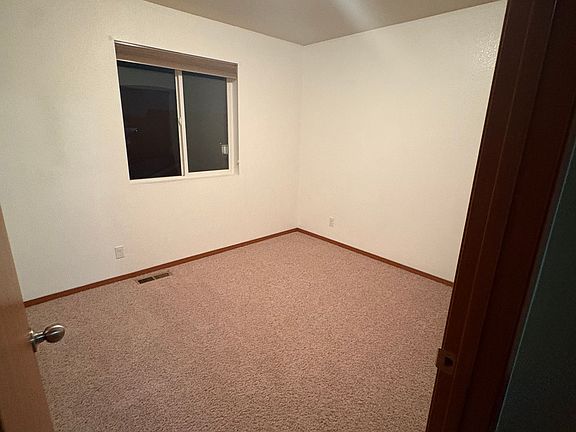 3rd image of 3741 W Sharpshinn Dr