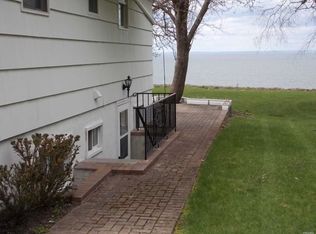 210 Herod Point Rd, Wading River, NY 11792