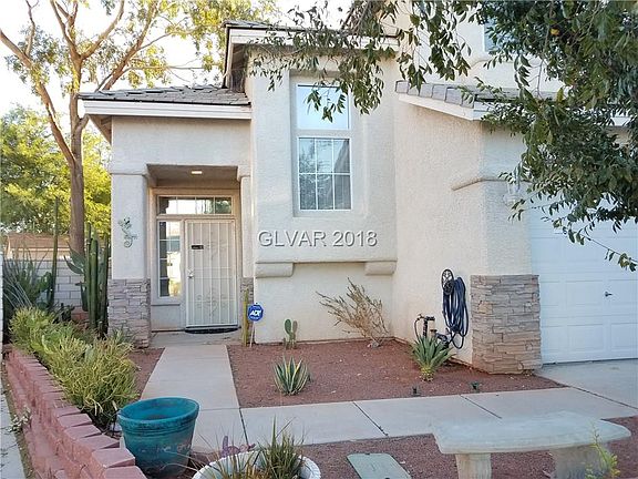 3rd image of 5542 Cypress Creek St