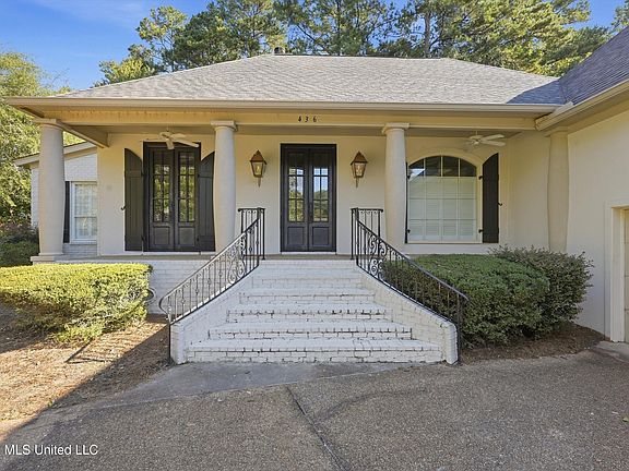 4th image of 436 Ridge Cir
