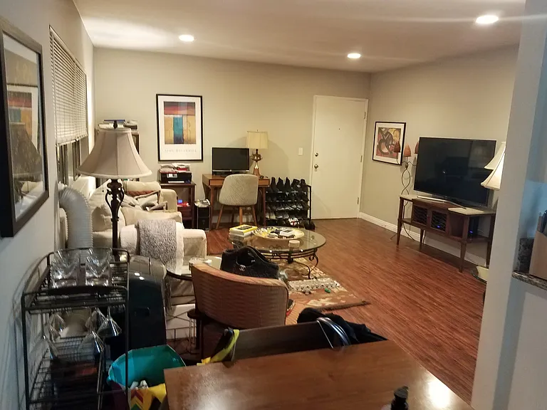 1610 Barry Ave #5 — Photo 19