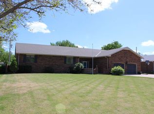 5 E Huntington Rd, Augusta, KS 67010