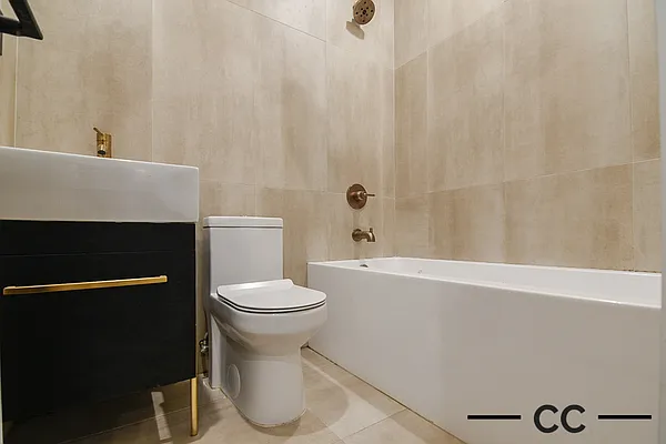 Rented by Commercial Capital Resources INC | media 40